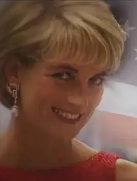 《戴安娜:风流韵事》: 王妃禁忌之恋，银幕重现